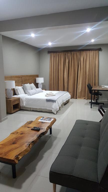 Fa'Trez Guest House & Spa Pretoria Exterior photo